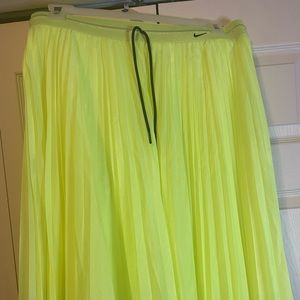 NIKE midi skirt XL NEW